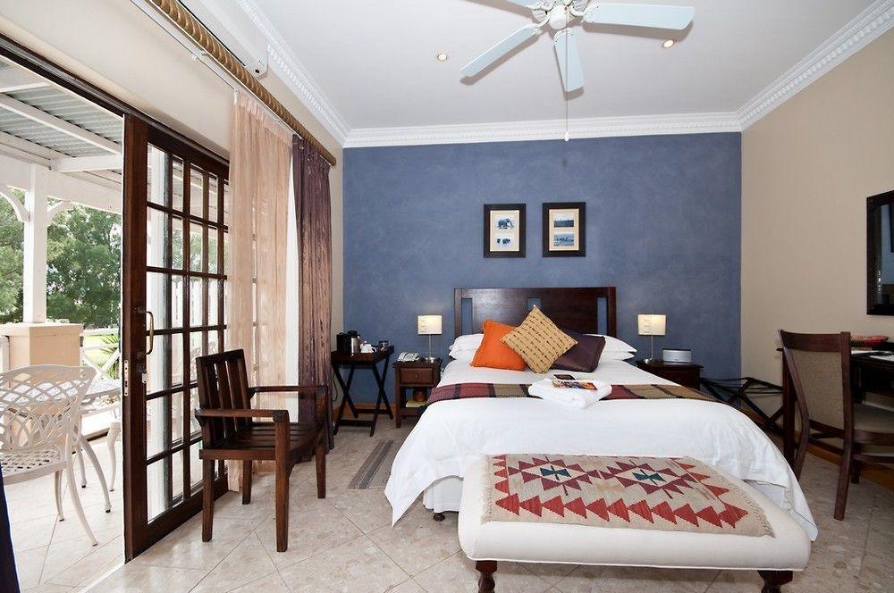 Cape Flame Guest House Порт Елизабет Екстериор снимка