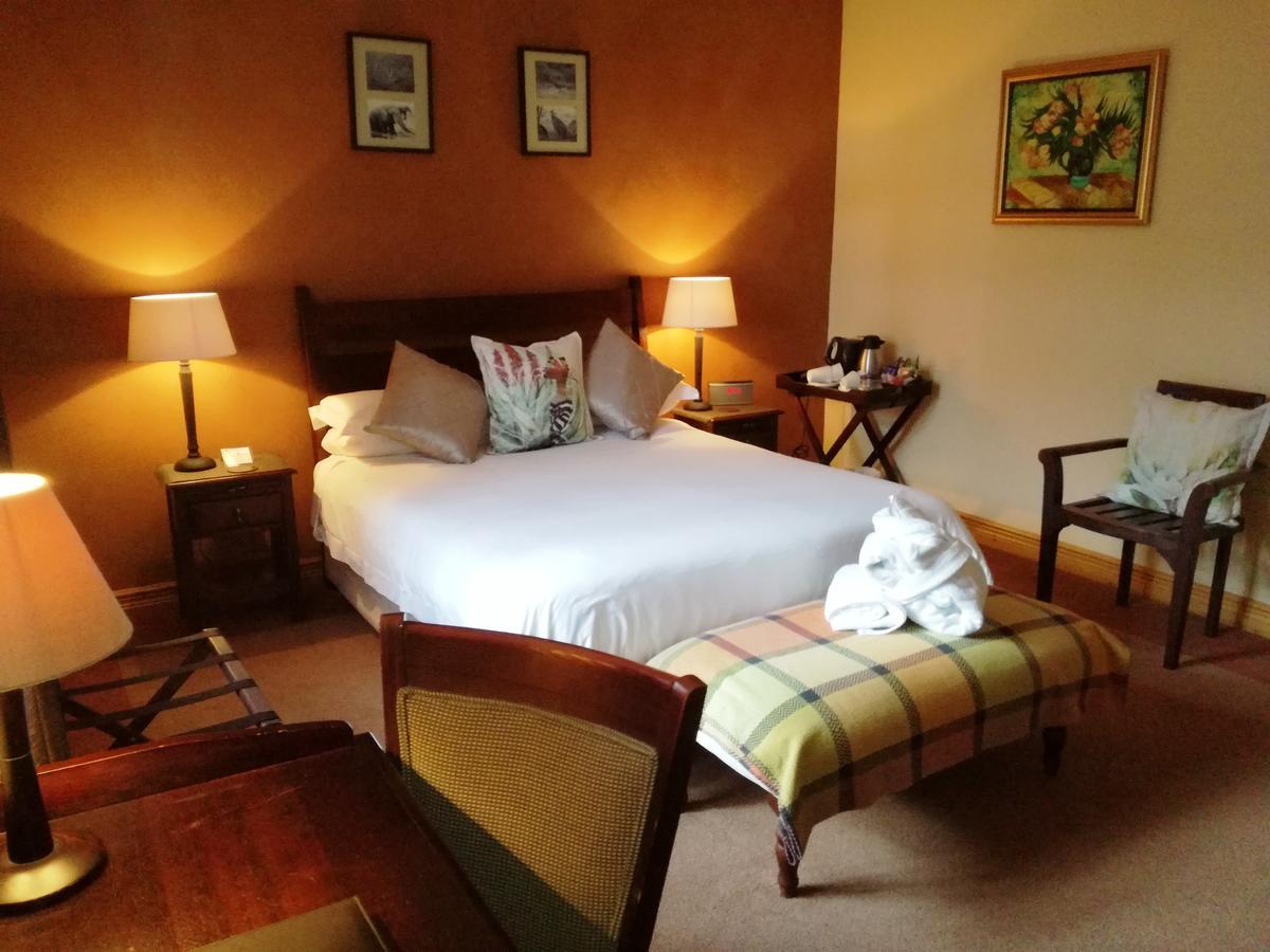 Cape Flame Guest House Порт Елизабет Екстериор снимка