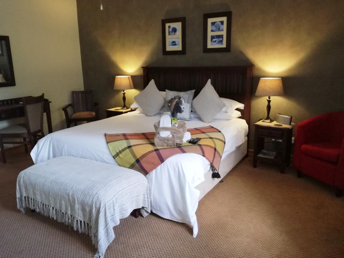 Cape Flame Guest House Порт Елизабет Екстериор снимка