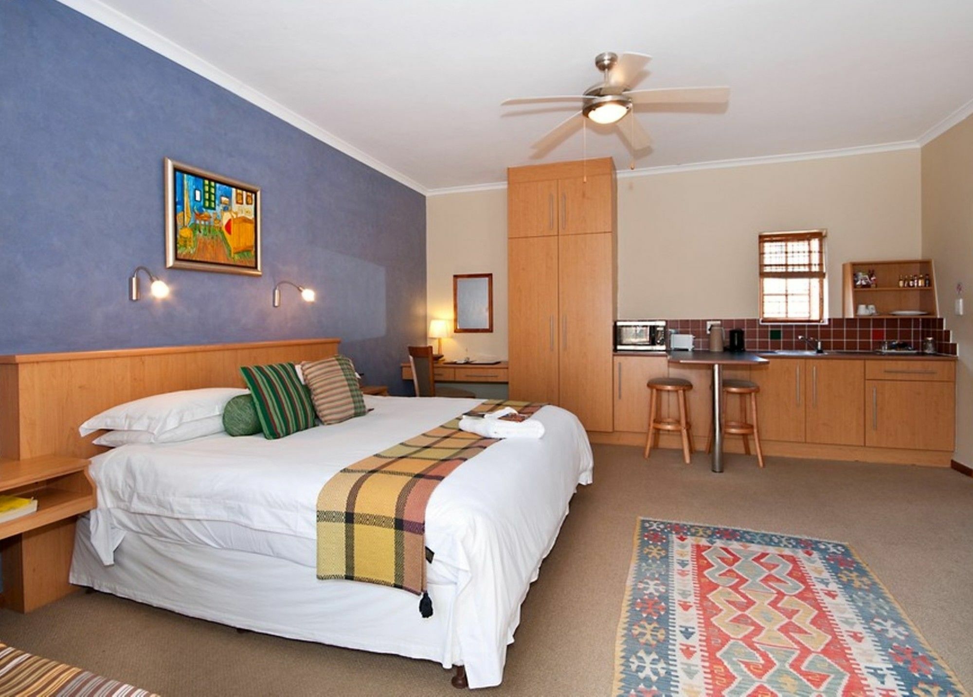 Cape Flame Guest House Порт Елизабет Екстериор снимка