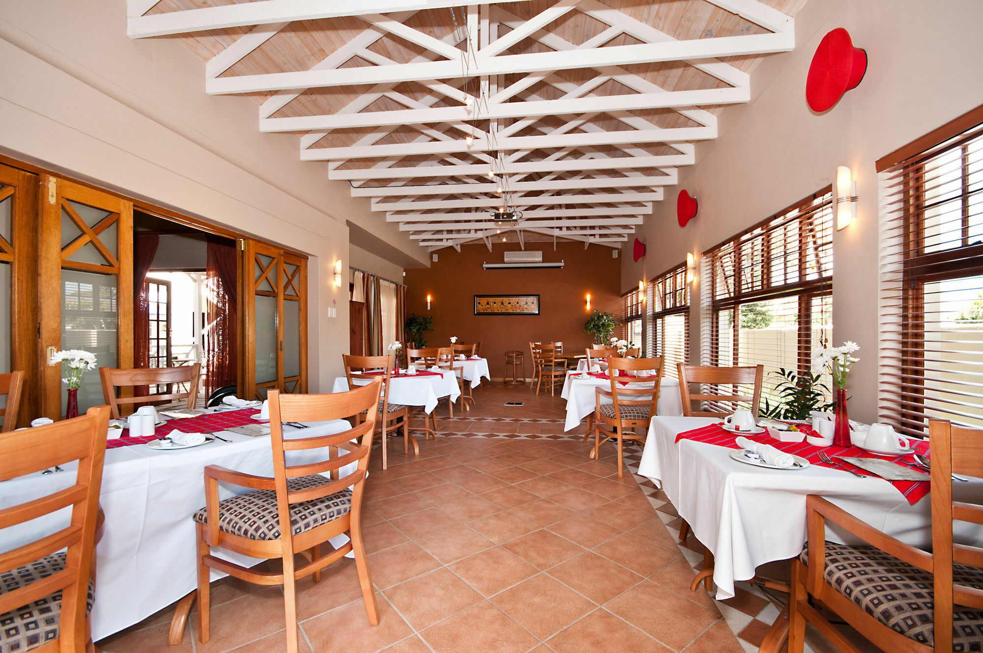 Cape Flame Guest House Порт Елизабет Екстериор снимка