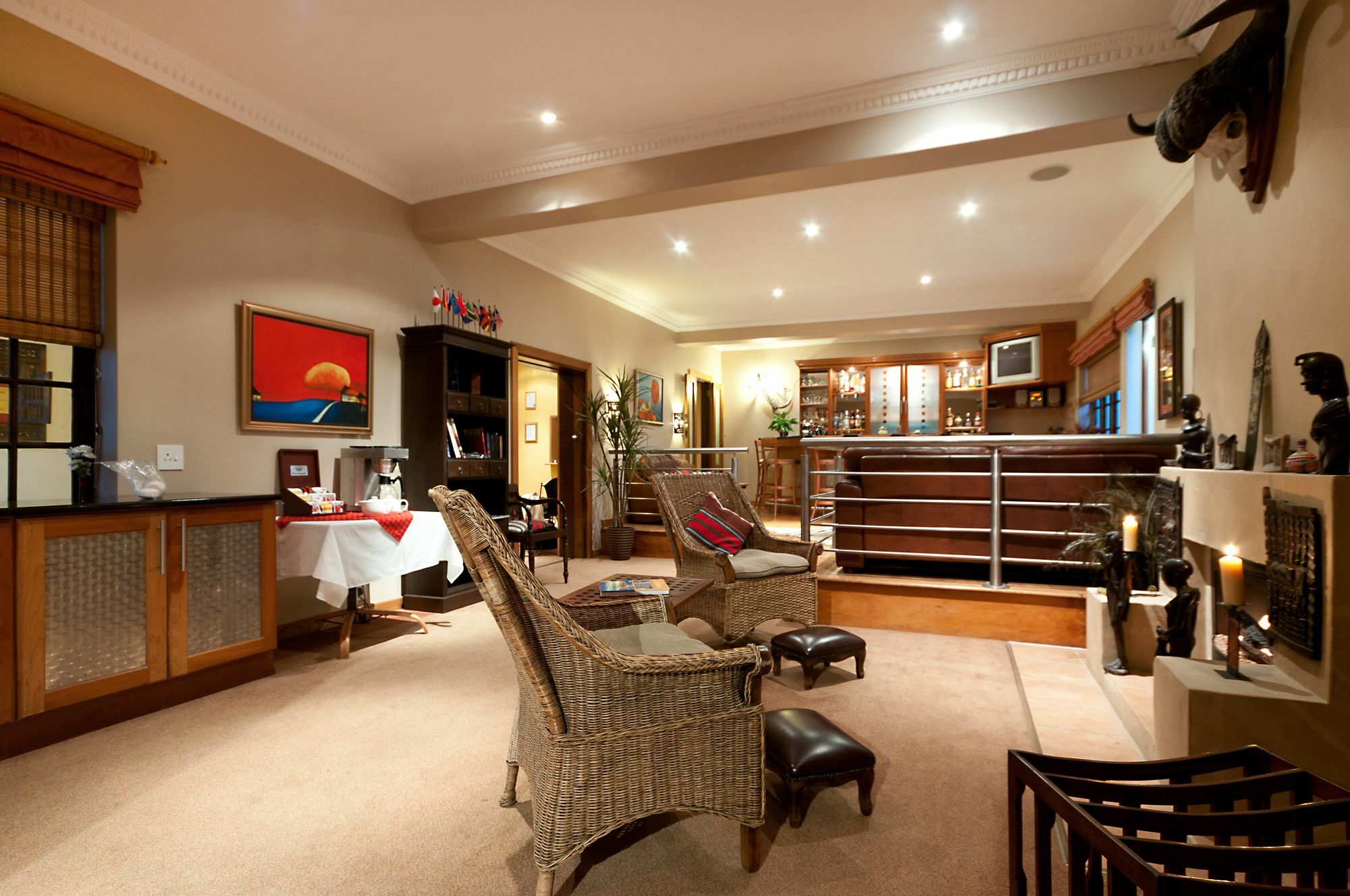 Cape Flame Guest House Порт Елизабет Екстериор снимка