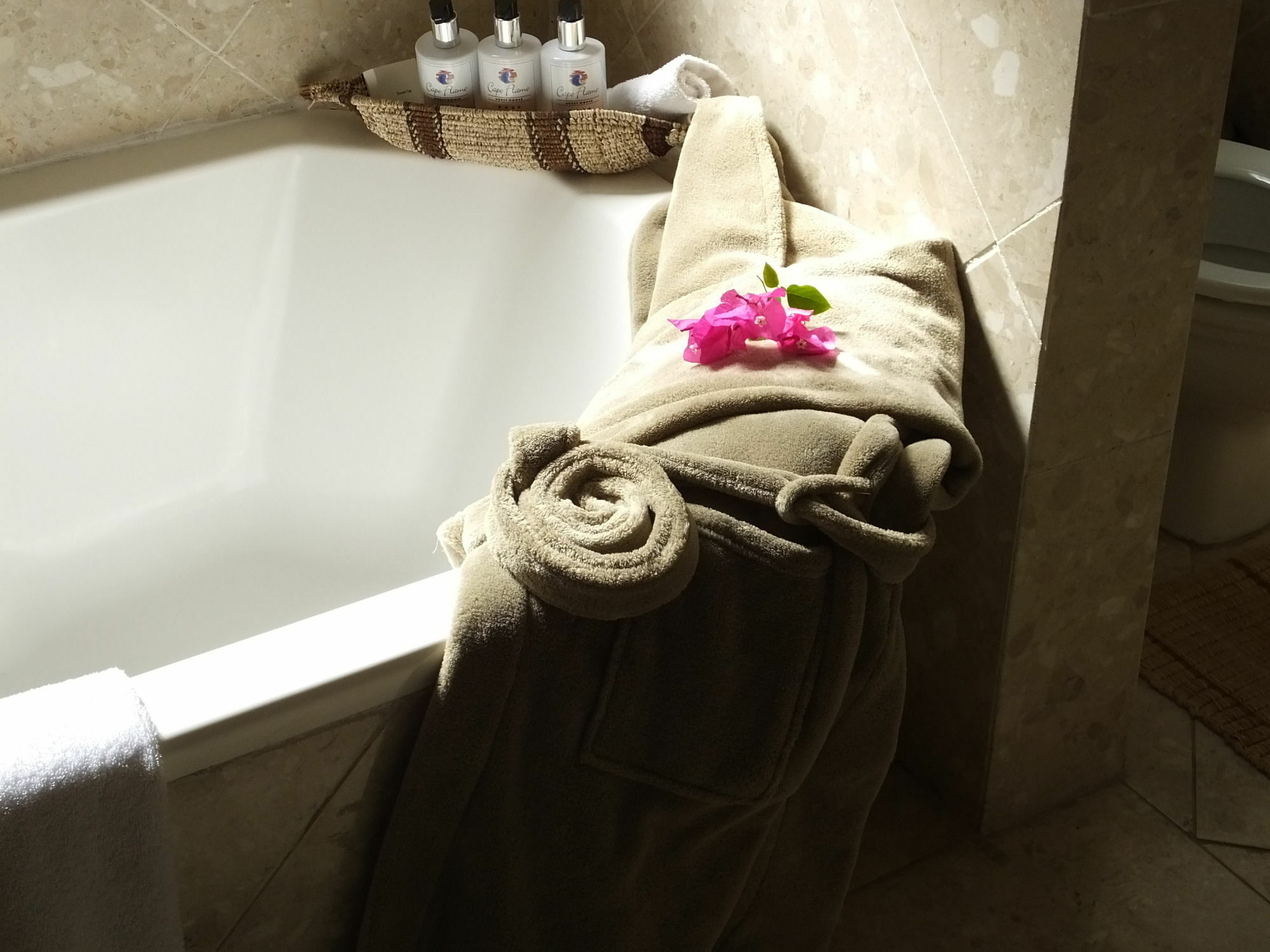 Cape Flame Guest House Порт Елизабет Екстериор снимка